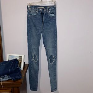 Levi’s Mile High Super Skinny Jeans